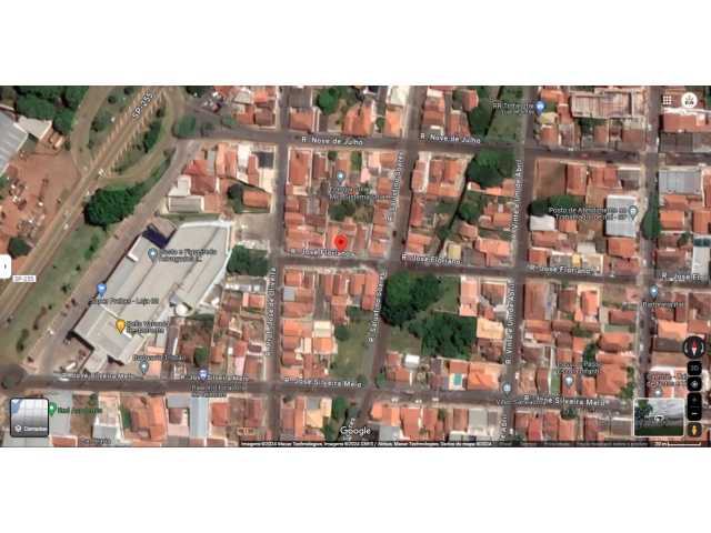1367 - UM PRÉDIO com a parte ideal correspondente a 50% do imóvel localizado na Rua José Floriano, nº 21, Itai - SP